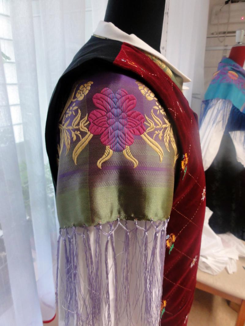 2011-04-21_18-20-37narodna_nosa