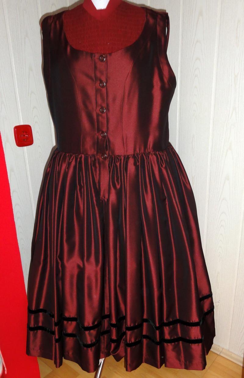 2012-07-24_19-59-13obleka