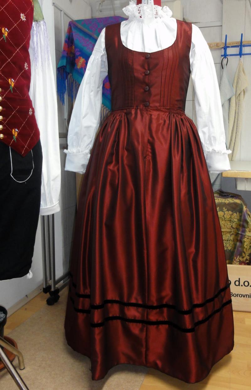 2012-03-25_09-36-09narodna_nosa_02