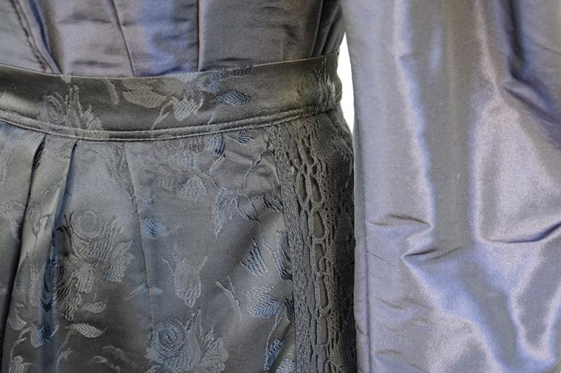 2020-06-01_16-23-49 Črna noša