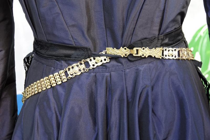 2020-06-01_16-23-11 Črna noša